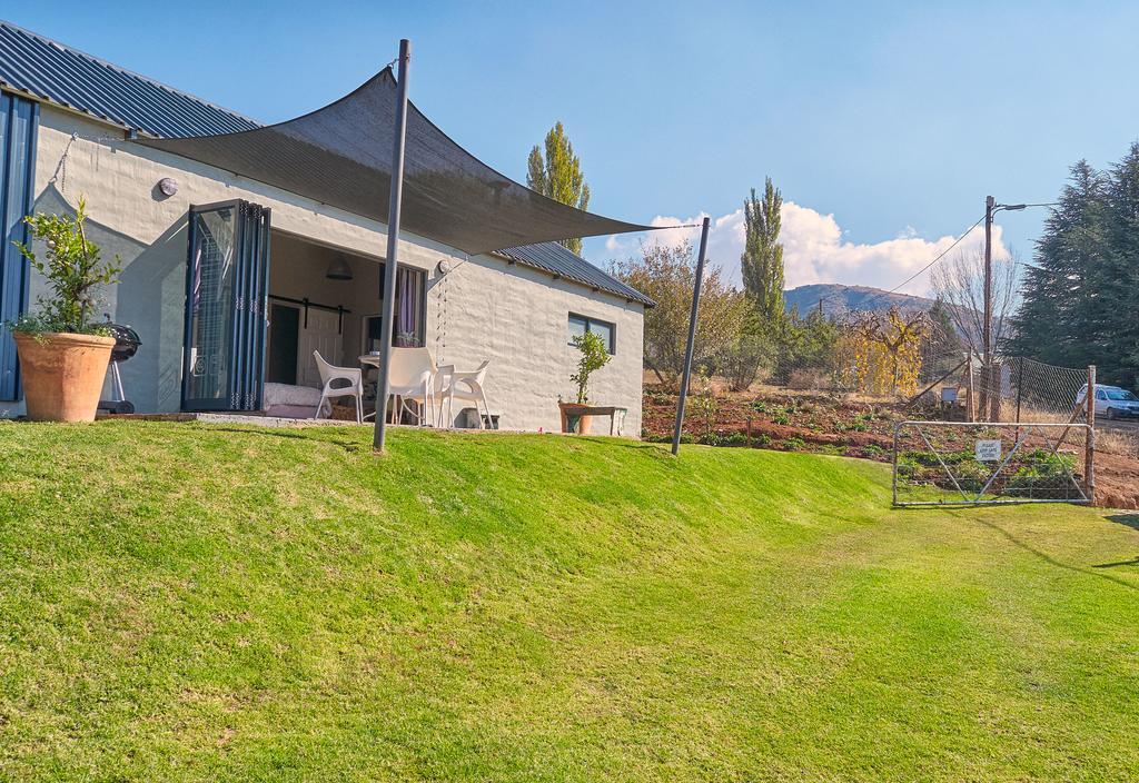 קלרנס Lola'S Self Catering Accommodation מראה חיצוני תמונה
