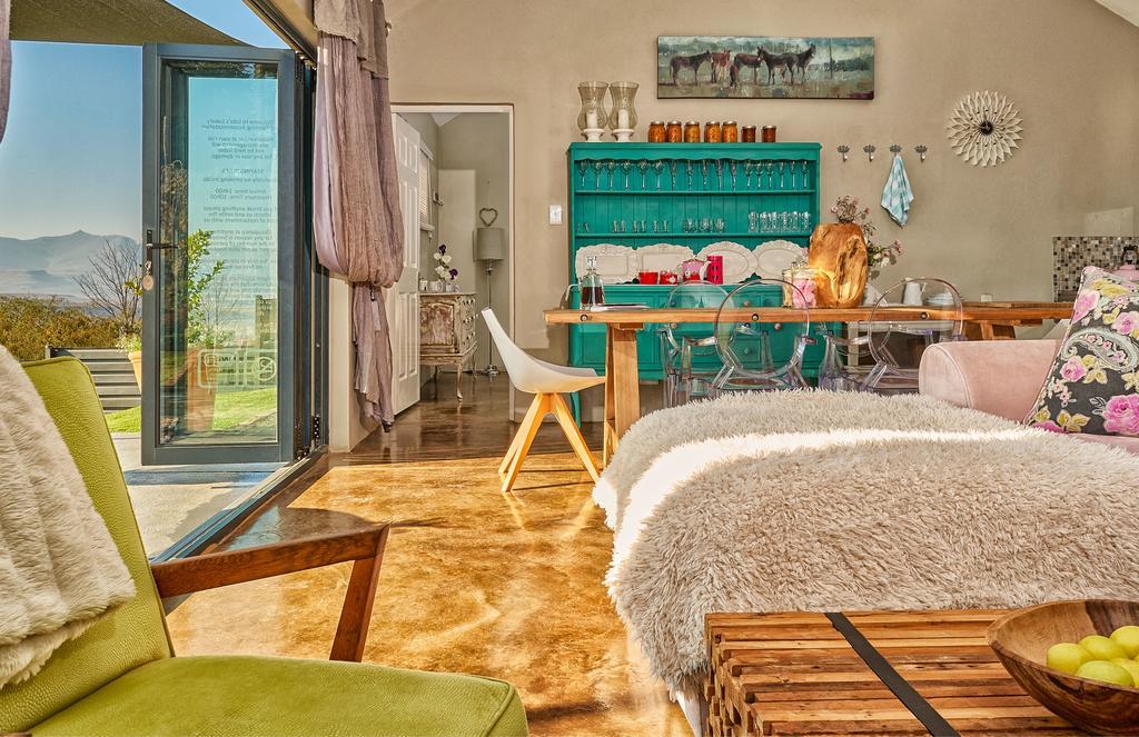 קלרנס Lola'S Self Catering Accommodation מראה חיצוני תמונה