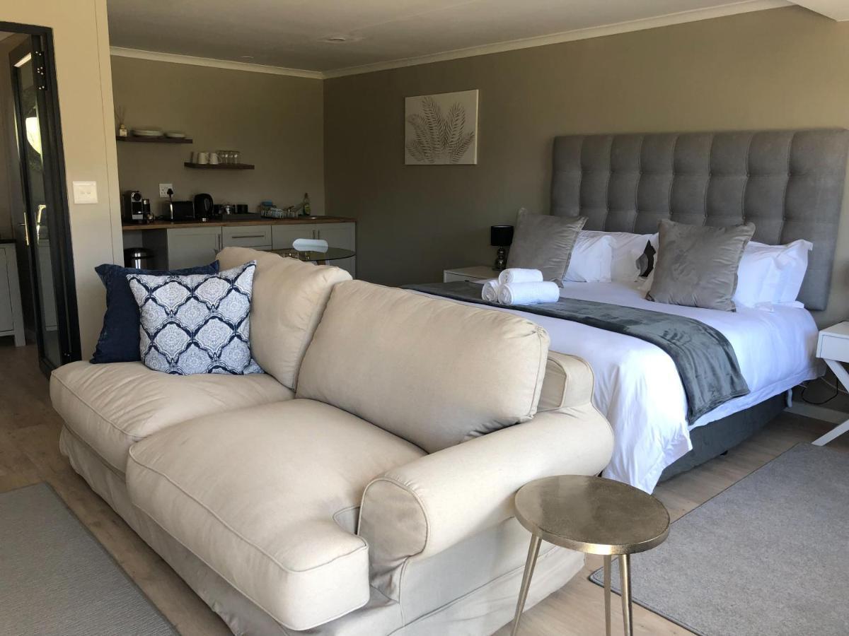 קלרנס Lola'S Self Catering Accommodation מראה חיצוני תמונה