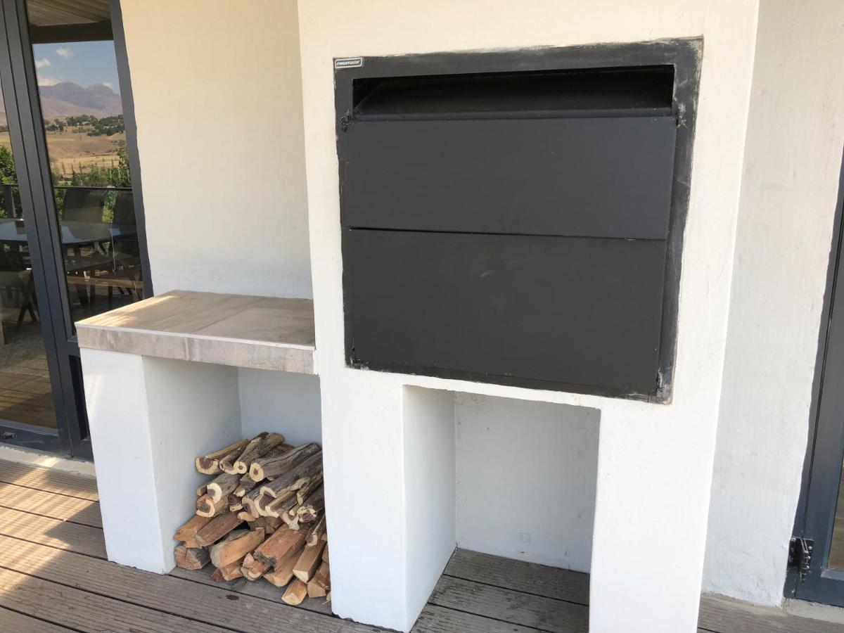 קלרנס Lola'S Self Catering Accommodation מראה חיצוני תמונה